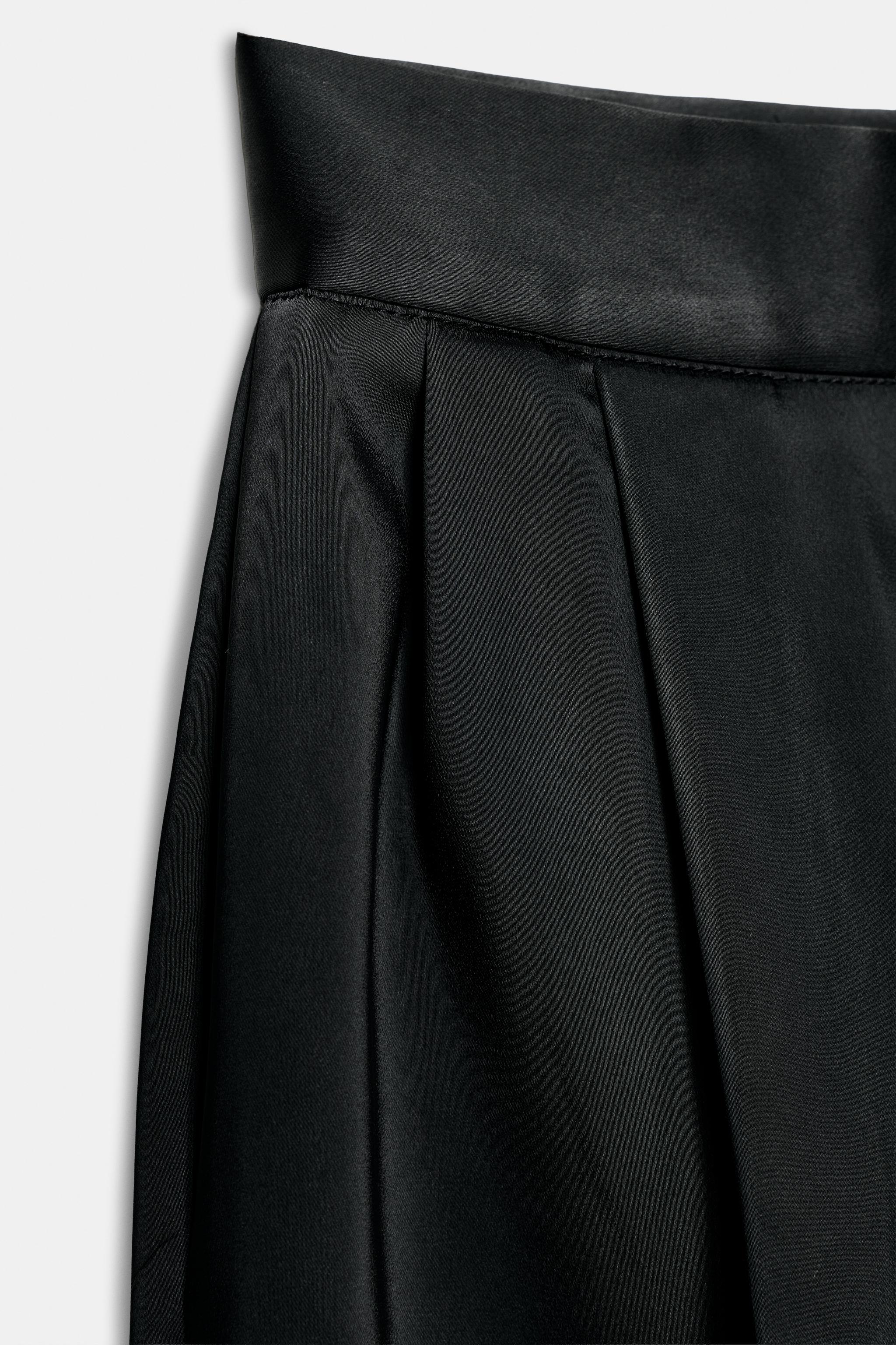 PLEATED SATIN HIGH-WAISTED PANTS